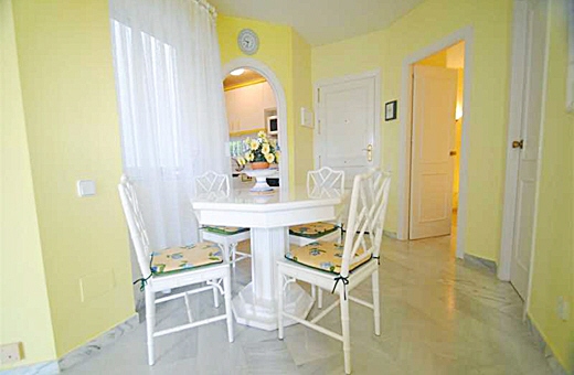 Comedor amueblado