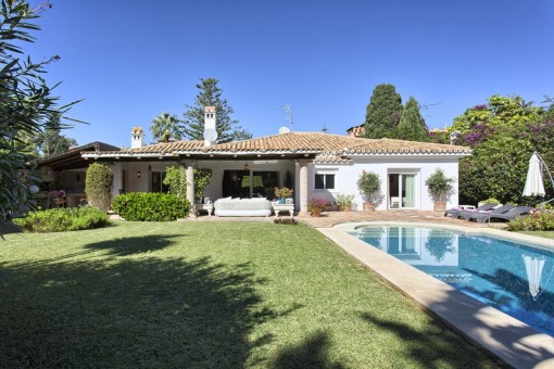 Villa in Estepona