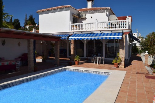 Villa in Benajarafe