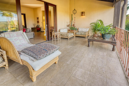 Amplia terraza